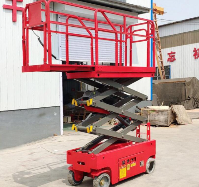 东方移动剪叉式升降机